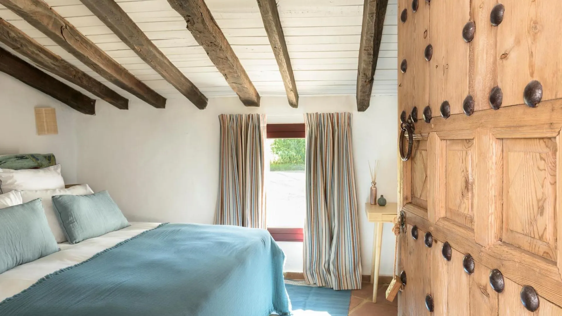 Cortijo Genesis Bed & Breakfast Gaucin