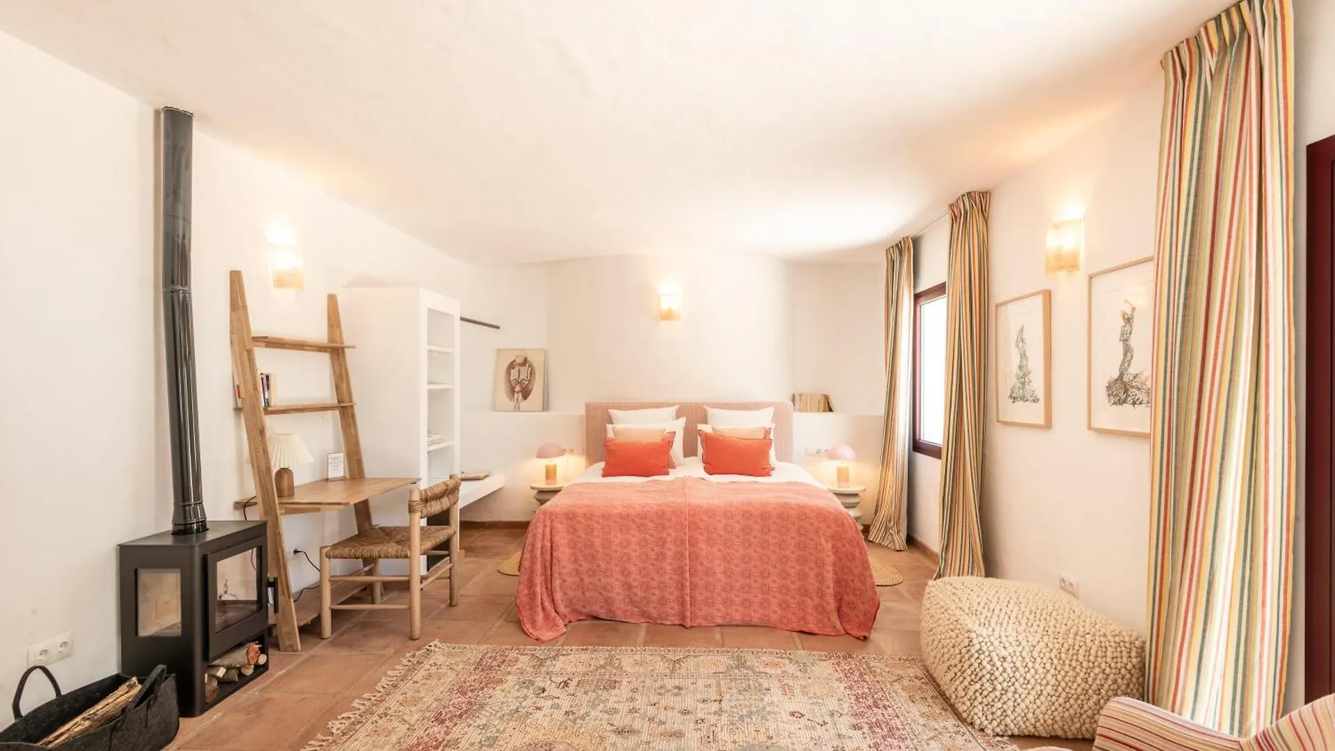 Cortijo Genesis Bed & Breakfast Gaucin